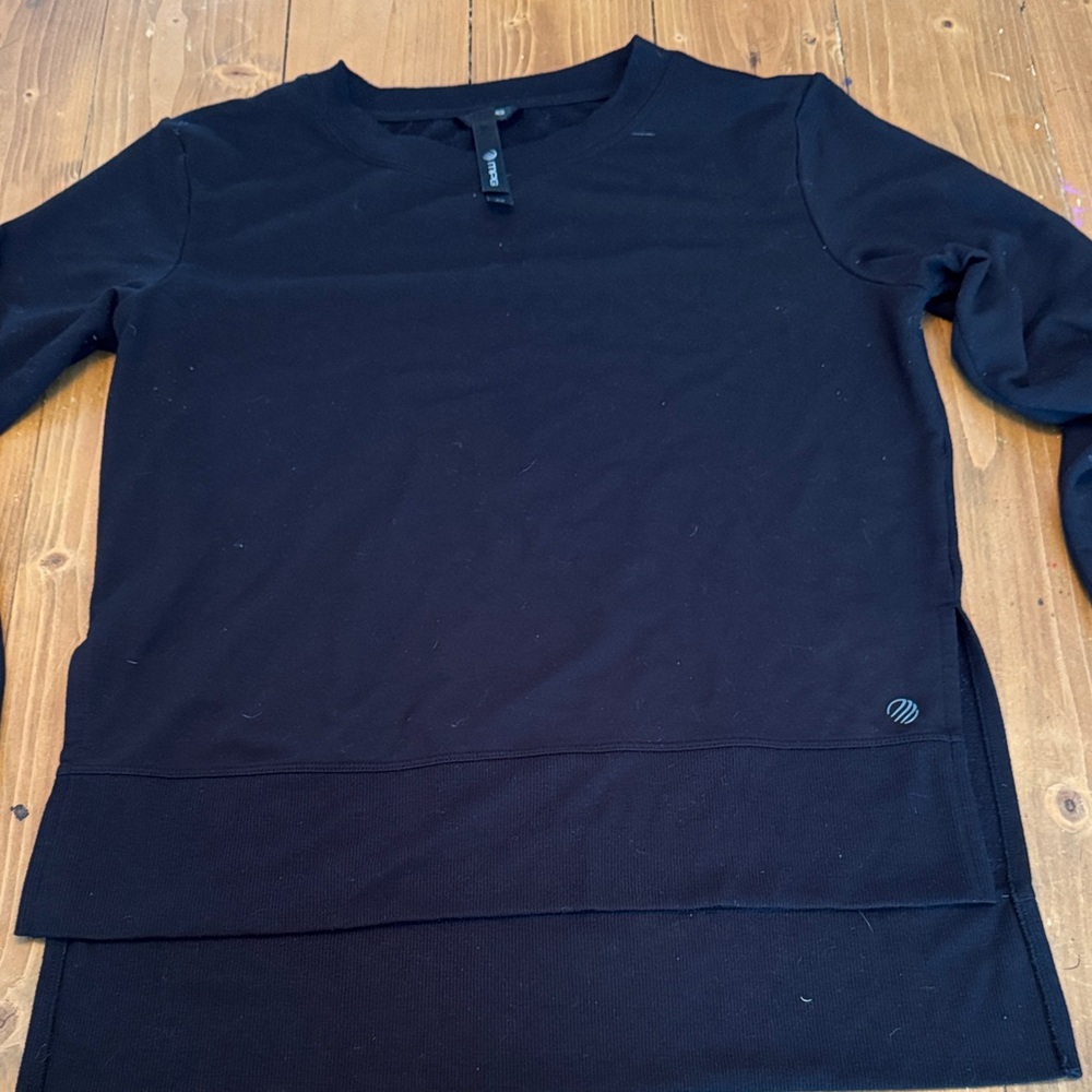 MPG Men's Long Sleeve Black Tee‎